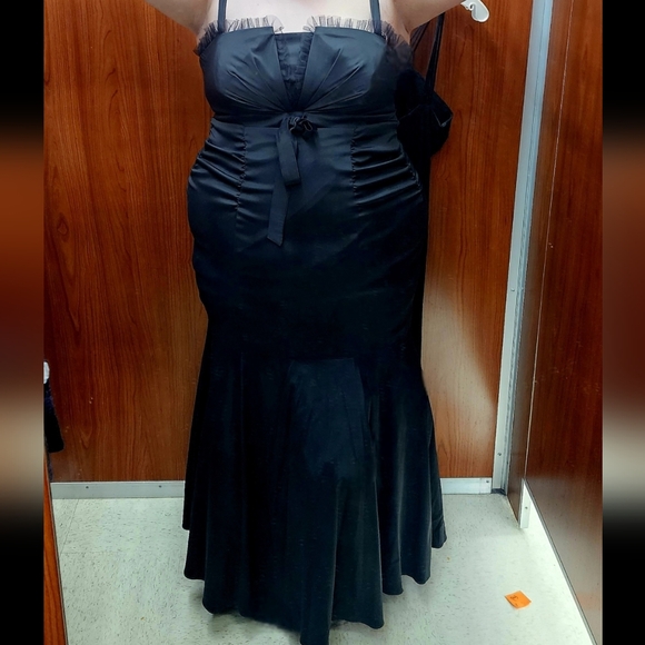 Xscape By Joanna Chen Black Mermaid/Trumpet Formal Gown - Picture 1 of 5